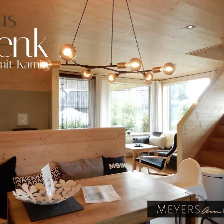 펜션 Schickes Holzchalet 